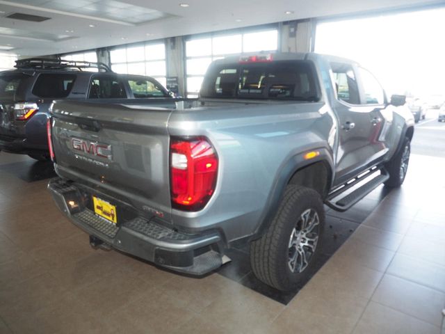 2024 GMC Canyon 4WD AT4