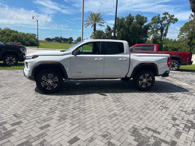 2024 GMC Canyon 4WD AT4