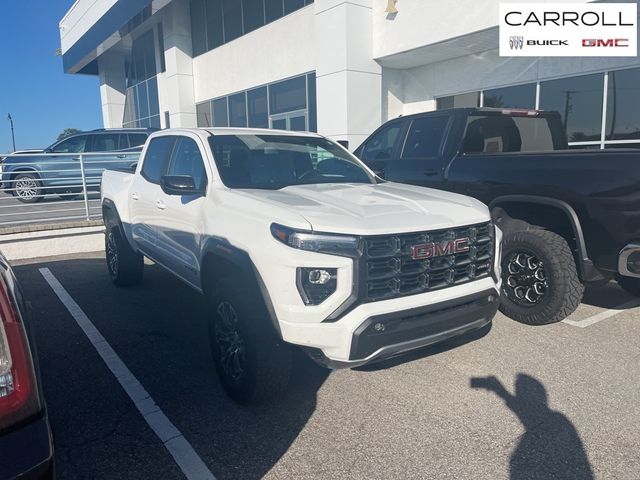 2024 GMC Canyon 4WD AT4