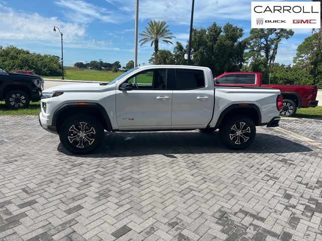 2024 GMC Canyon 4WD AT4