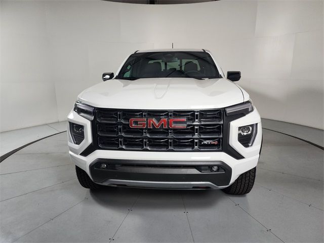 2024 GMC Canyon 4WD AT4