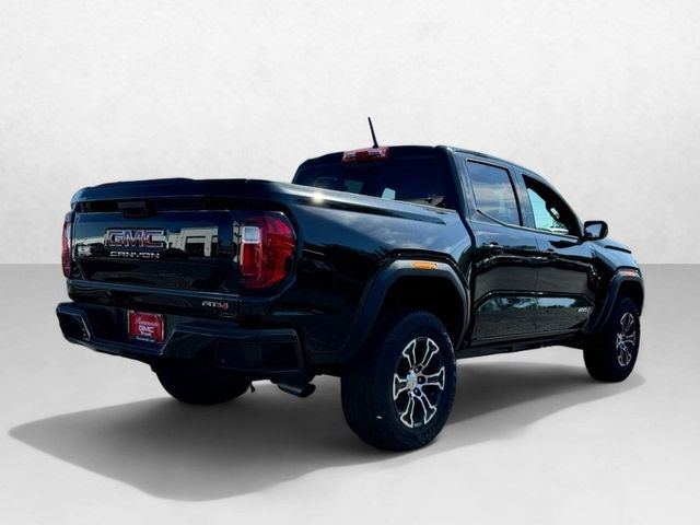 2024 GMC Canyon 4WD AT4