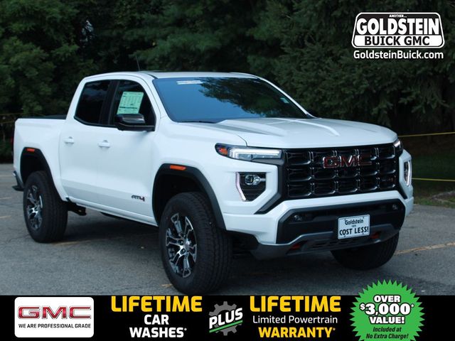 2024 GMC Canyon 4WD AT4