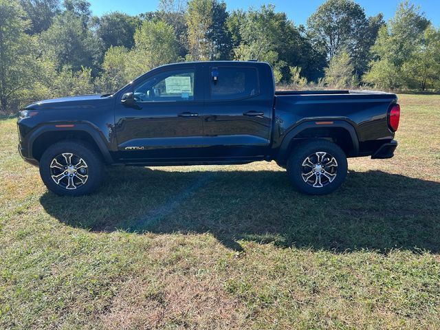 2024 GMC Canyon 4WD AT4