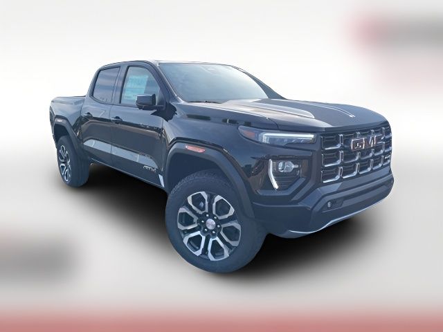 2024 GMC Canyon 4WD AT4