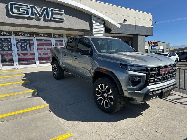 2024 GMC Canyon 4WD AT4