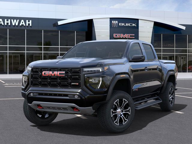 2024 GMC Canyon 4WD AT4