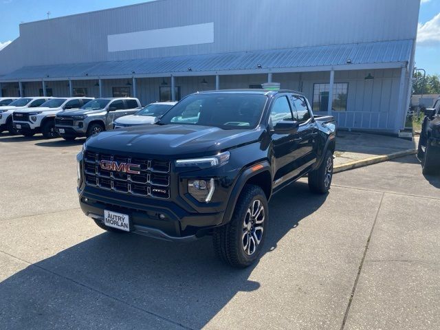 2024 GMC Canyon 4WD AT4