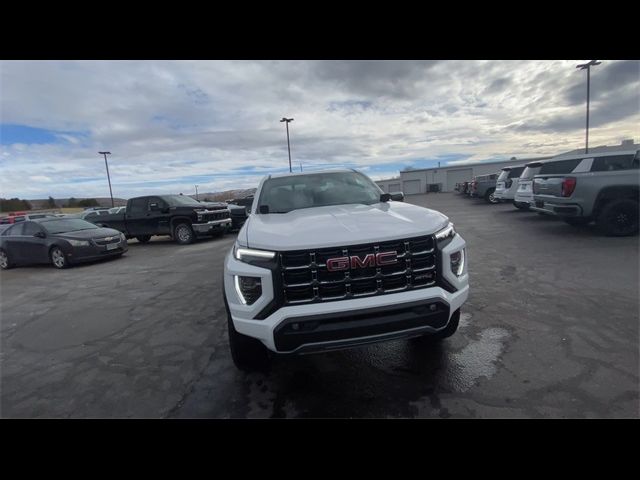 2024 GMC Canyon 4WD AT4