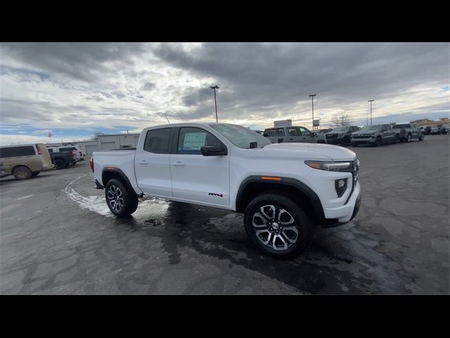 2024 GMC Canyon 4WD AT4