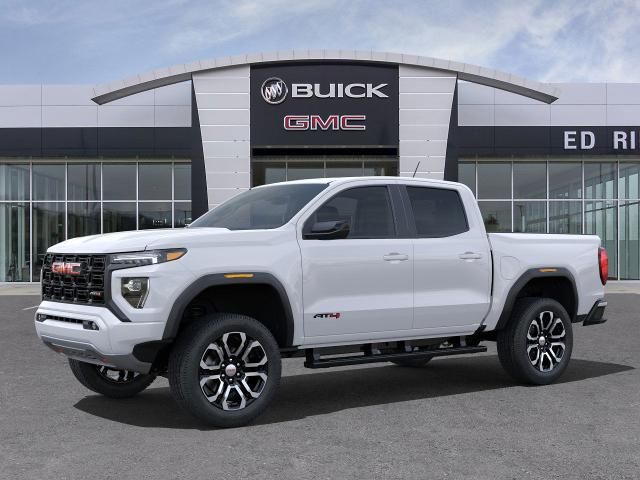 2024 GMC Canyon 4WD AT4