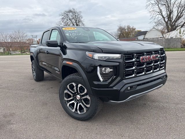 2024 GMC Canyon 4WD AT4