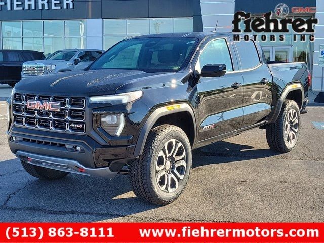 2024 GMC Canyon 4WD AT4