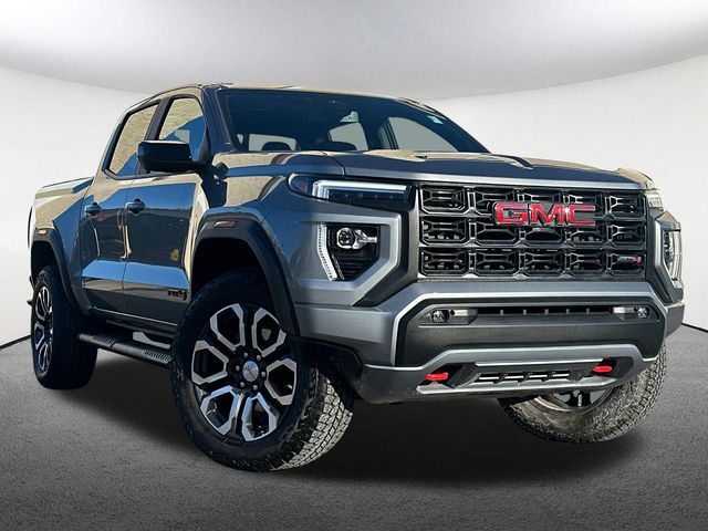 2024 GMC Canyon 4WD AT4