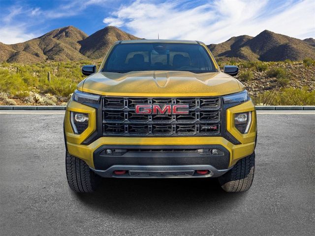 2024 GMC Canyon 4WD AT4