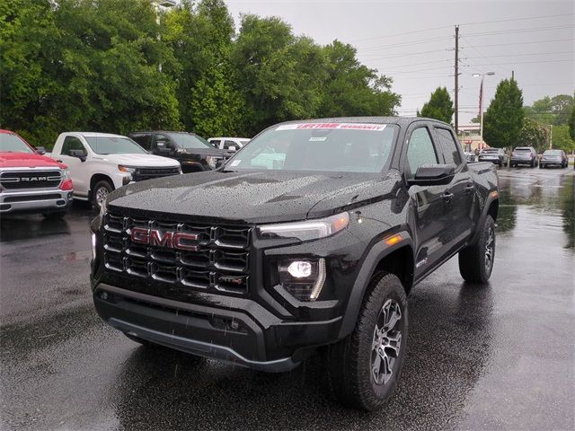 2024 GMC Canyon 4WD AT4