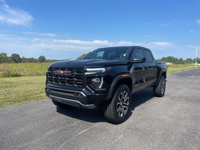 2024 GMC Canyon 4WD AT4