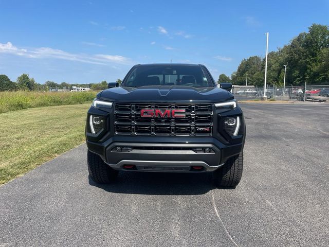 2024 GMC Canyon 4WD AT4