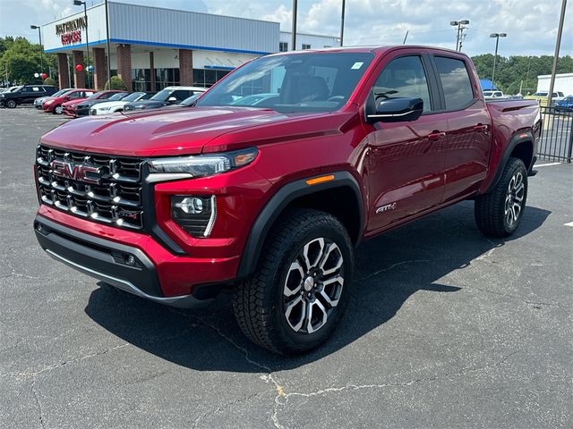 2024 GMC Canyon 4WD AT4