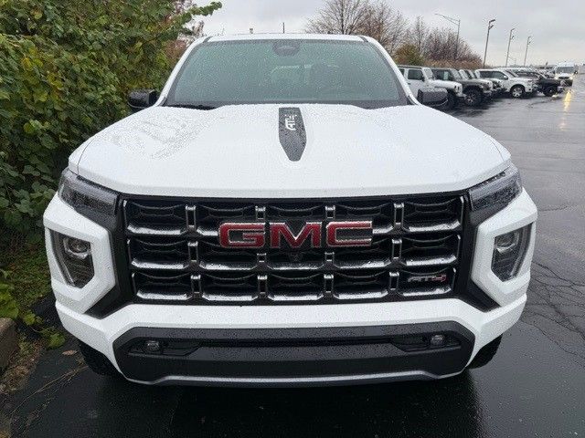 2024 GMC Canyon 4WD AT4