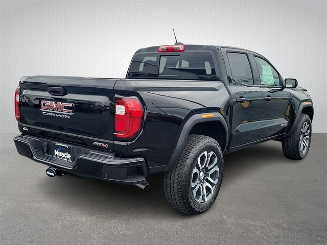 2024 GMC Canyon 4WD AT4