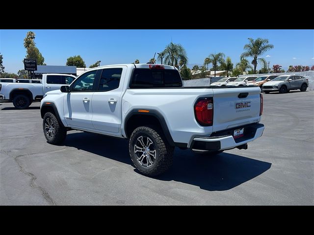 2024 GMC Canyon 4WD AT4