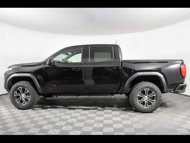 2024 GMC Canyon 4WD AT4