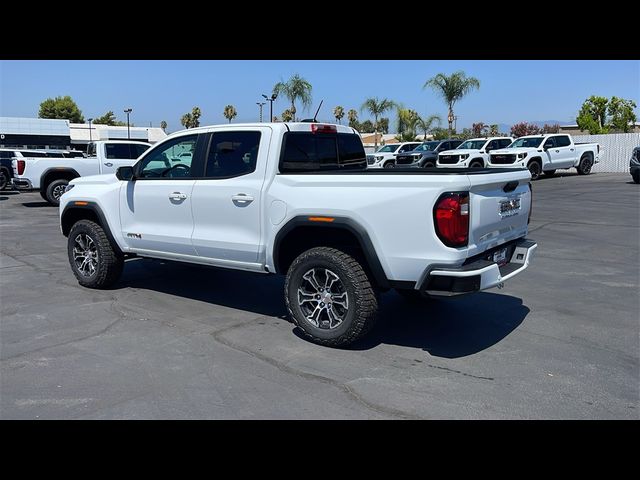 2024 GMC Canyon 4WD AT4