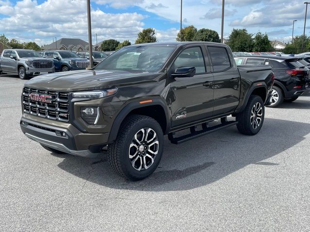 2024 GMC Canyon 4WD AT4