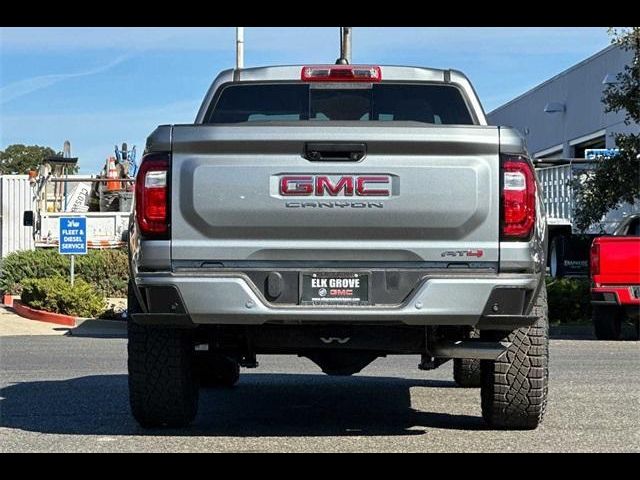 2024 GMC Canyon 4WD AT4