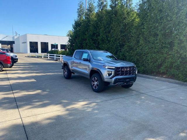 2024 GMC Canyon 4WD AT4