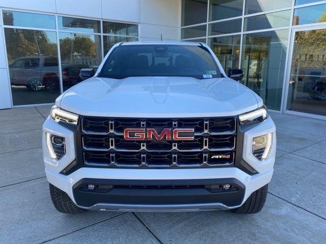 2024 GMC Canyon 4WD AT4