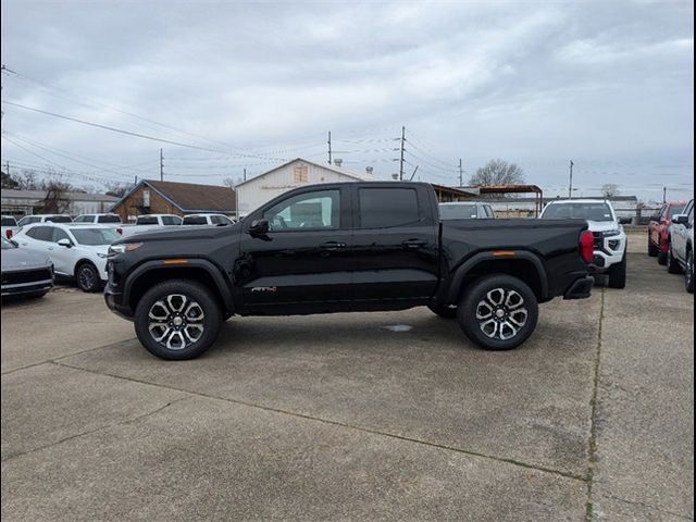 2024 GMC Canyon 4WD AT4