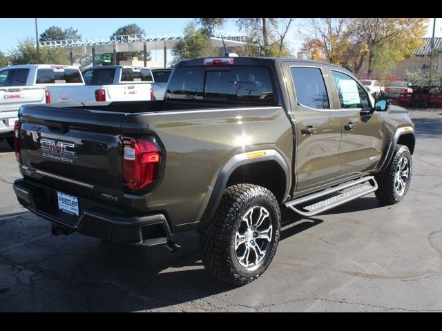 2024 GMC Canyon 4WD AT4