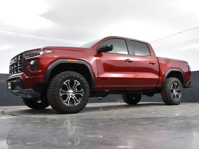 2024 GMC Canyon 4WD AT4