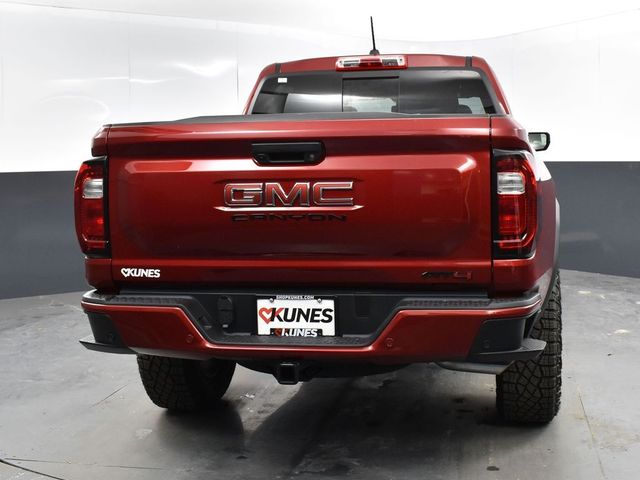 2024 GMC Canyon 4WD AT4