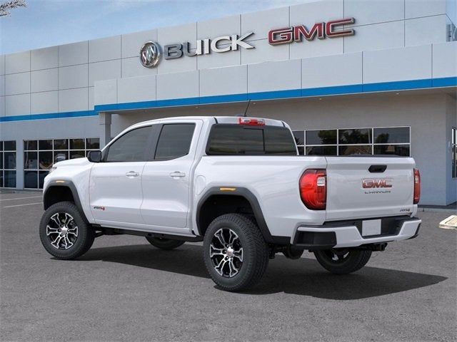 2024 GMC Canyon 4WD AT4