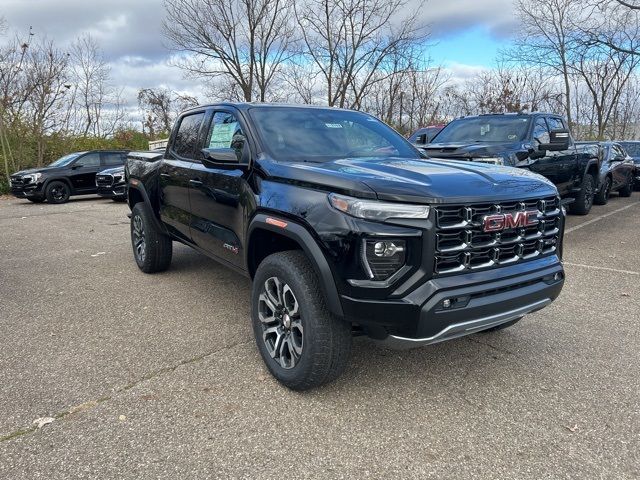 2024 GMC Canyon 4WD AT4