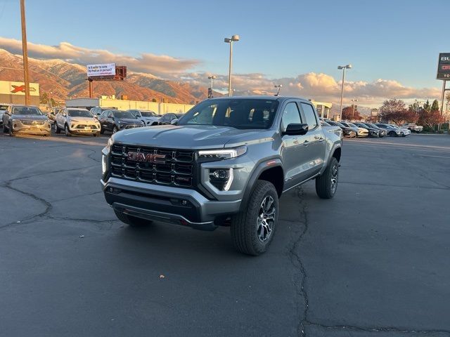 2024 GMC Canyon 4WD AT4