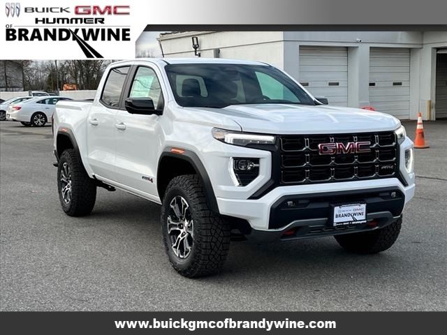 2024 GMC Canyon 4WD AT4