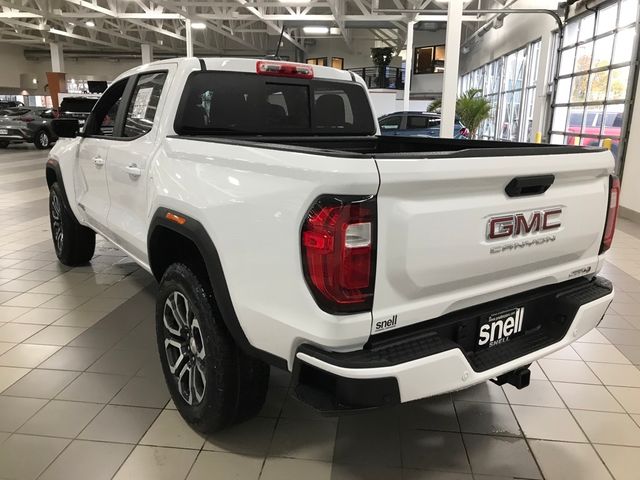 2024 GMC Canyon 4WD AT4