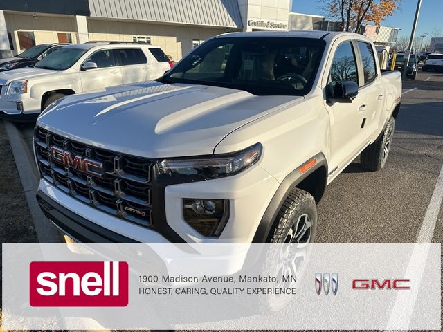 2024 GMC Canyon 4WD AT4