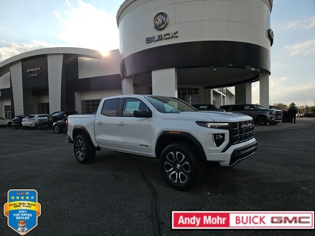 2024 GMC Canyon 4WD AT4