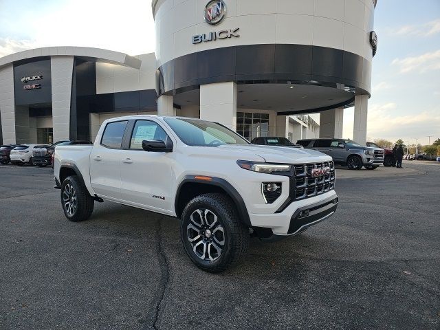 2024 GMC Canyon 4WD AT4