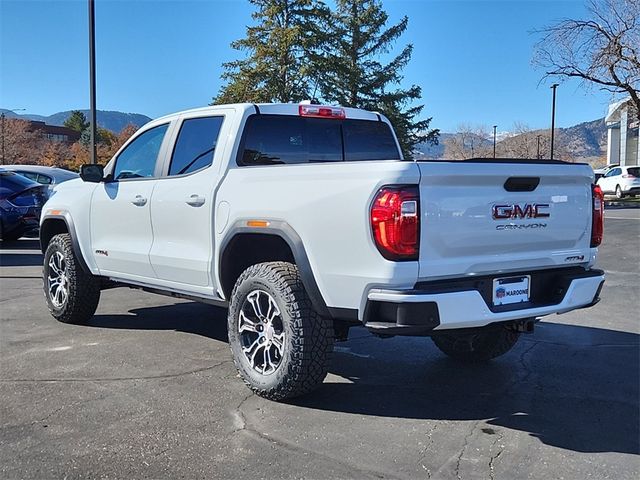 2024 GMC Canyon 4WD AT4