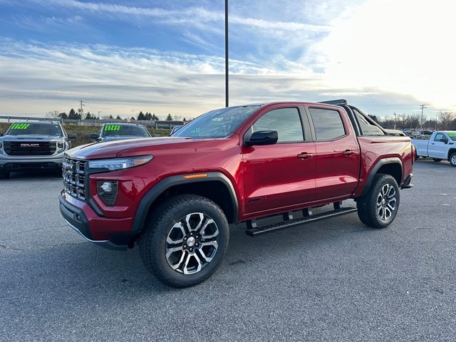 2024 GMC Canyon 4WD AT4