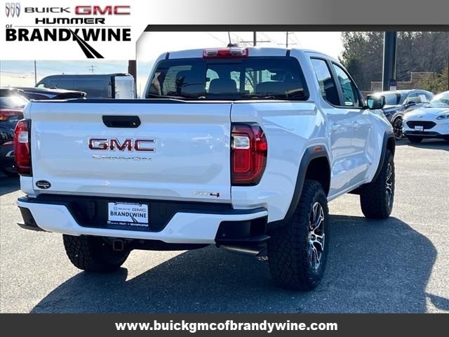 2024 GMC Canyon 4WD AT4