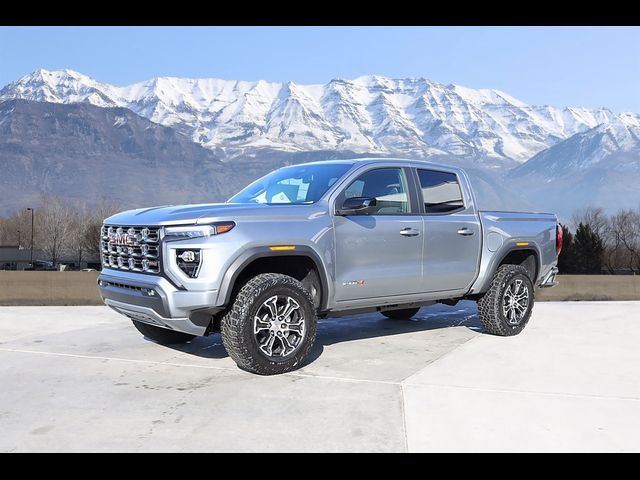 2024 GMC Canyon 4WD AT4