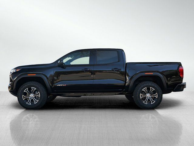 2024 GMC Canyon 4WD AT4