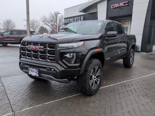 2024 GMC Canyon 4WD AT4